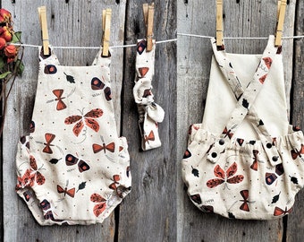 Baby Strampler Schmetterling aus Leinen: Strampler aus Bio-Baumwolle