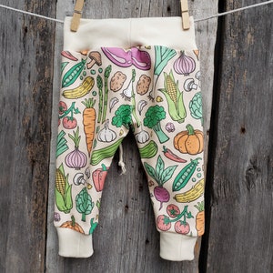 Organic vegetable baby clothes, gardening baby clothes, gender neutral baby, organic baby leggings, farmers market, farmer, baby joggers, zdjęcie 2