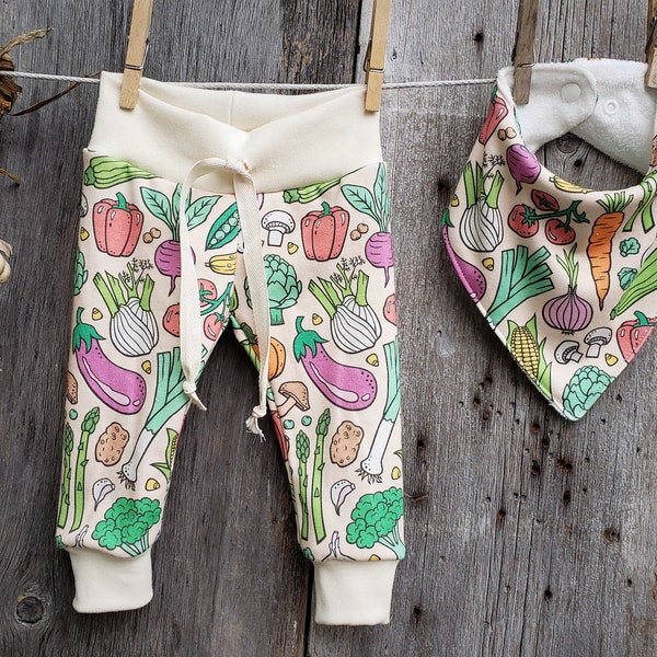 Organic vegetable baby clothes, gardening baby clothes, gender neutral baby, organic baby leggings, farmers market, farmer, baby joggers,