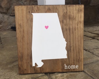 Alabama Home State Sign,/Alabama Wood Sign With Heart On Town/  Rustic Sign of Alabama, Alabama Closing Gift, AL Sign, 11" x 11"