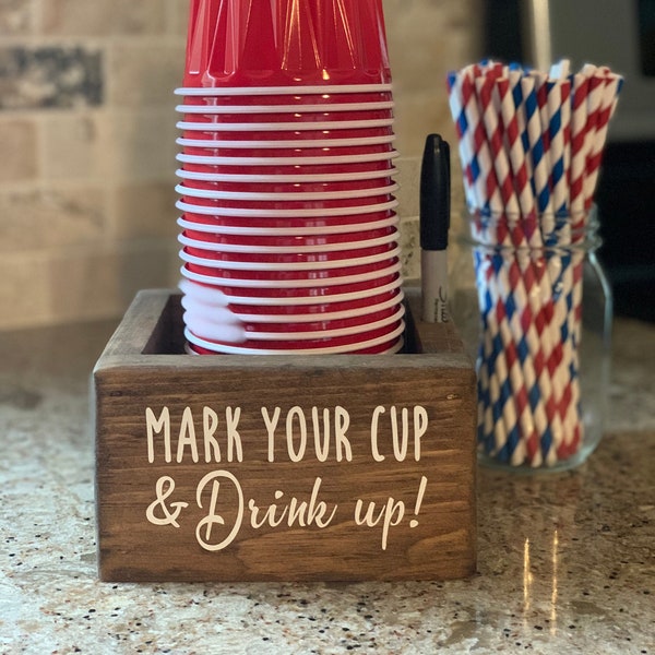 Solo cup holder / Cup and marker holder/ Graduation cups/ Party cup holder / Cup Caddy/ Mark Your Cup ONLY one GRAY one  LEFT!!!