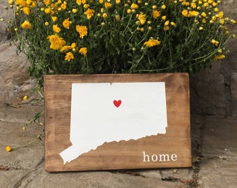 Connecticut State Home Wooden Sign, Connecticut Wall Art, Heart on CT town, Real Estate Closing Gift Gift, Housewarming Gift for Connecticut