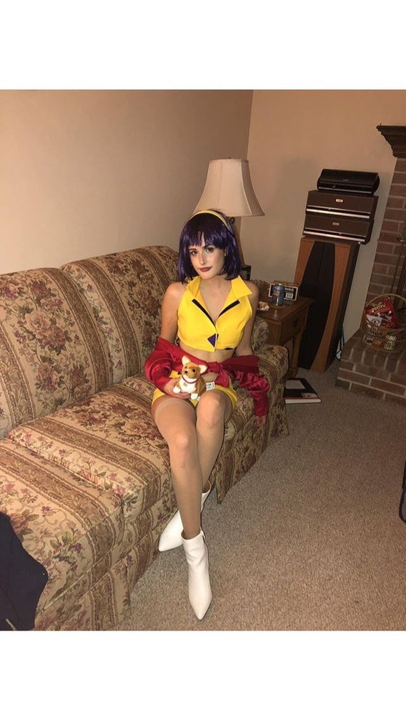 Faye Valentine Cowboy Bebop Cosplay And Faye Valentine Cowboy