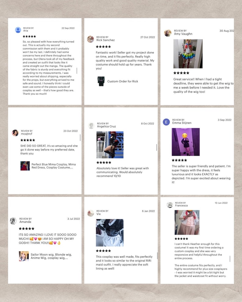 Op de afbeelding: Een collage van klantbeoordelingen op een beige achtergrond. De beoordelingen bevatten tekst en sterrenbeoordelingen, met opmerkingen over cosplay-kostuums, pruiken en aangepaste bestellingen. De beoordelingen vermelden kwaliteit, pasvorm en communicatie.