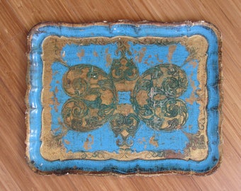 ' 60s Florentine tray in carved wood and decorated with gold and turquoise