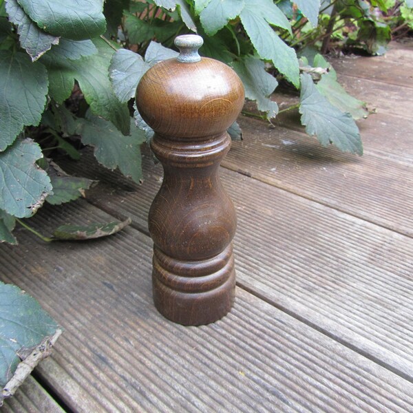 Antique Pepper Mill Etsy