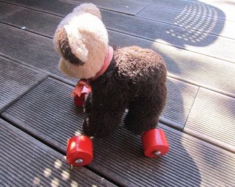 Teddy bear on wheels - Vintage Teddy bear Steiff 1960s