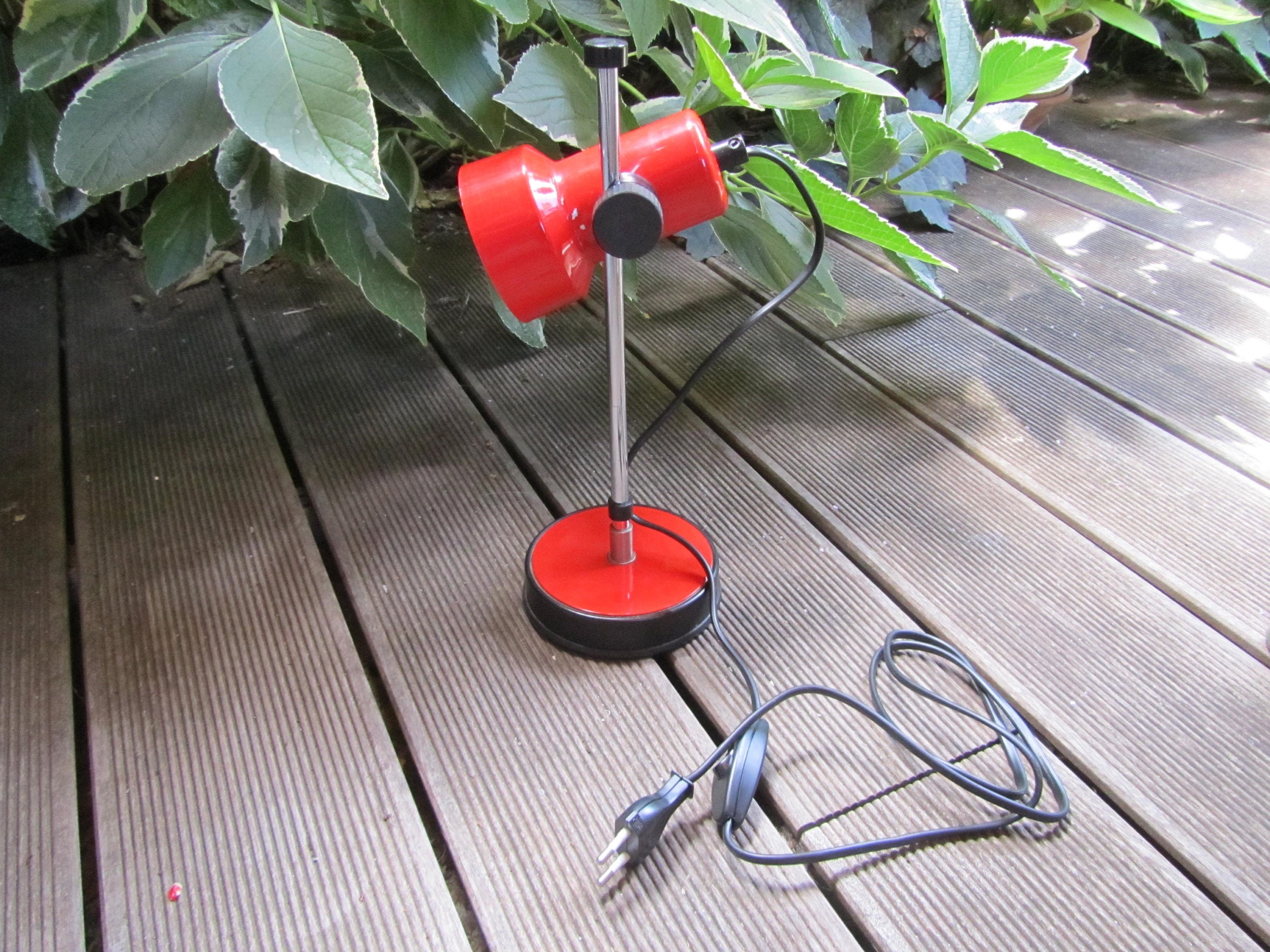 Tischlampe aus Metall und verstellbarer Strahler von Veneta Lumi – 80er Jahre – Made in Italy