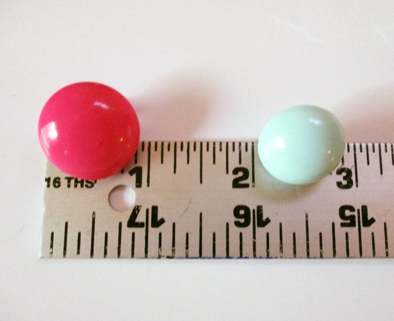 Lot of Vintage Pastel Colored Jewelry, 4 Acrylic … - image 5