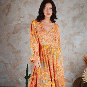 Open Back Flowy Maxi Dress – Long Sleeve Bohemian Maxi Dress In Orange Print