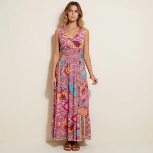 Rosa Boho Maxikleid für Frauen – Paisley Sommerkleid, gesmoktes Taillen langes Festival Kleid, Hippie Urlaub Outfit, Ananda Wild