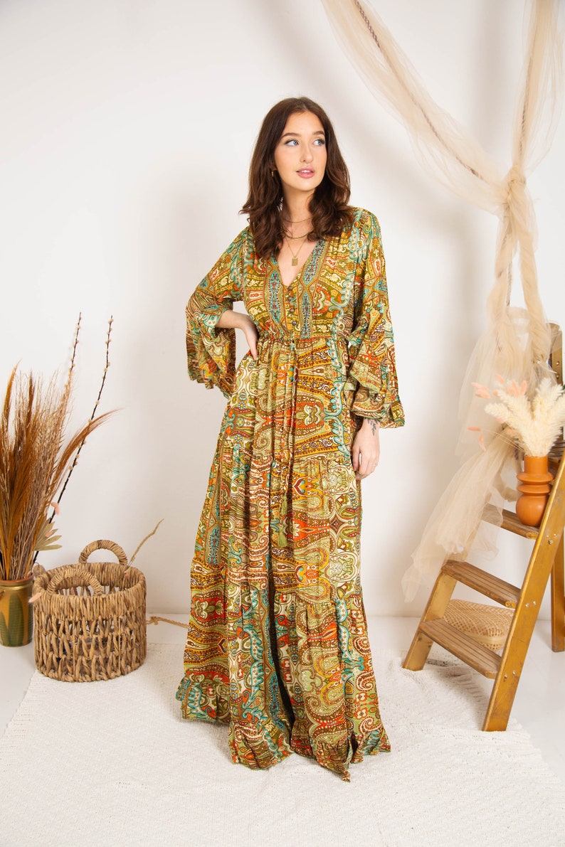 Multi Boho Maxi Kleid mit Langen Ärmeln, Maxi Kleid im Stil der 70er Jahre, Göttinnen Kleid, Winter Maxi Kleid Bild 4