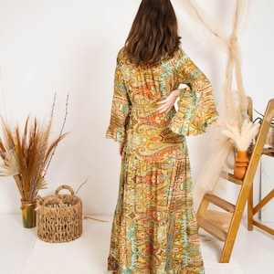Multi Boho Maxi Kleid mit Langen Ärmeln, Maxi Kleid im Stil der 70er Jahre, Göttinnen Kleid, Winter Maxi Kleid Bild 3