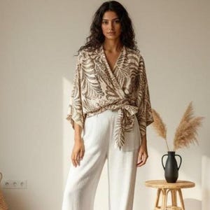 Boho Wickeltop, Braunes Blatt Print Boho Bluse, Festival Kleidung Frauen, Ibiza Kleidung, Goddess Top, Boho Kleidung Frauen