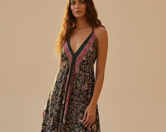 Black Silk Sari Mini Dress, Backless Halter Dress, Upcycled Silk Dress, Boho Mini Dress, Festival Dress, Open Back Summer Dress, Ibiza Style