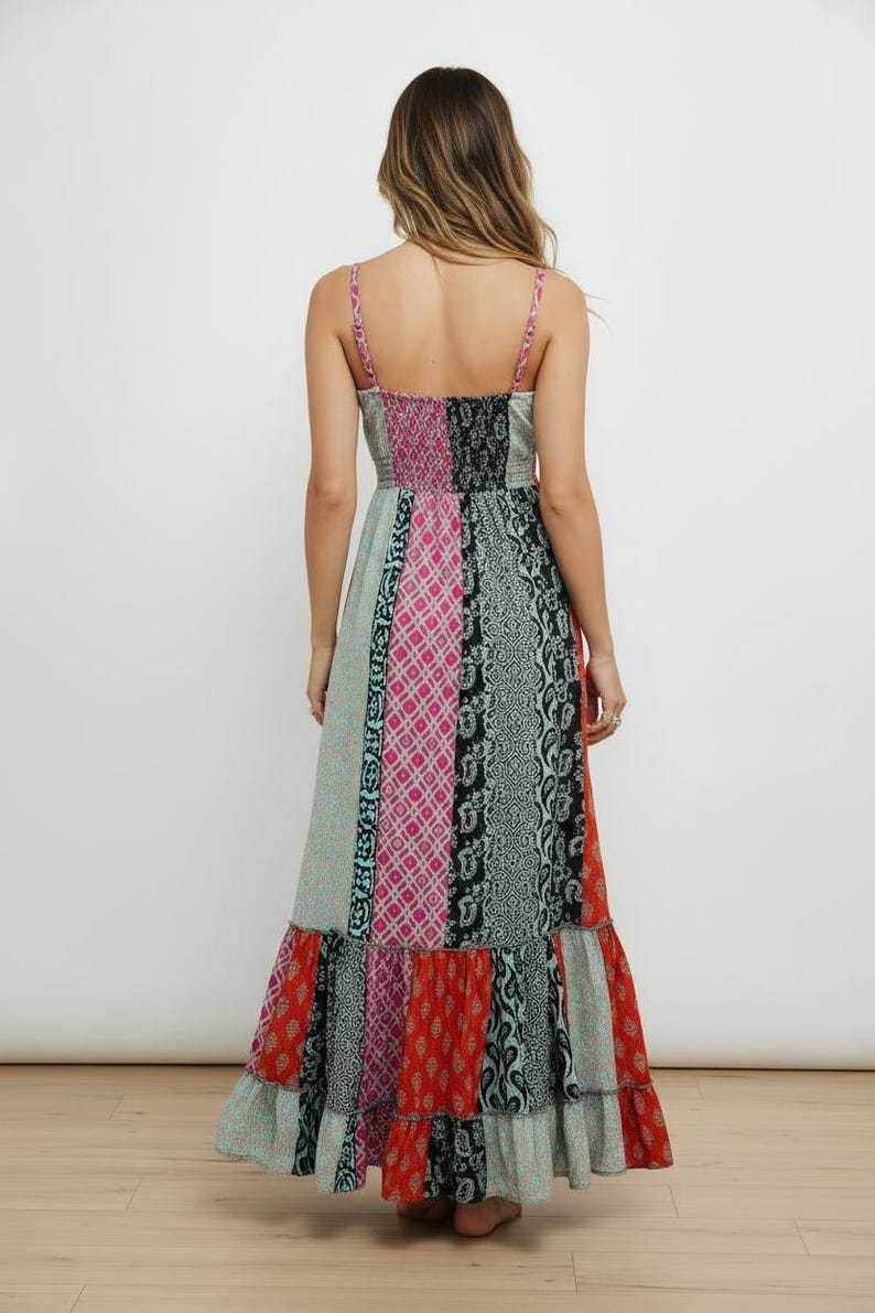 Boho-Patchwork-Maxikleid – Boho-Festivalkleid – Hippie-Sommer-Maxikleid – Farbenfrohes Boho-Strandkleid – Boho-Urlaubskleid Bild 3