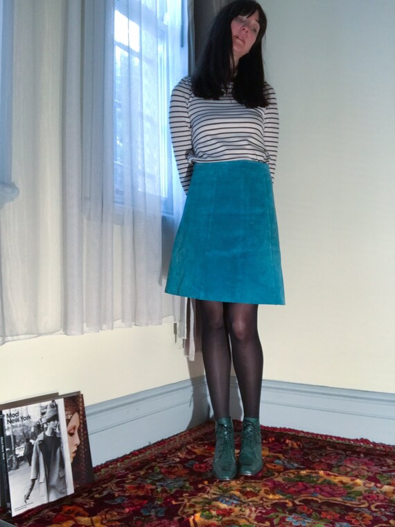 Vintage Suede Mini Skirt. A-Line Turquoise Blue. F