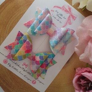Mermaid glitter hair bow **SOLD INDIVIDUALLY**
