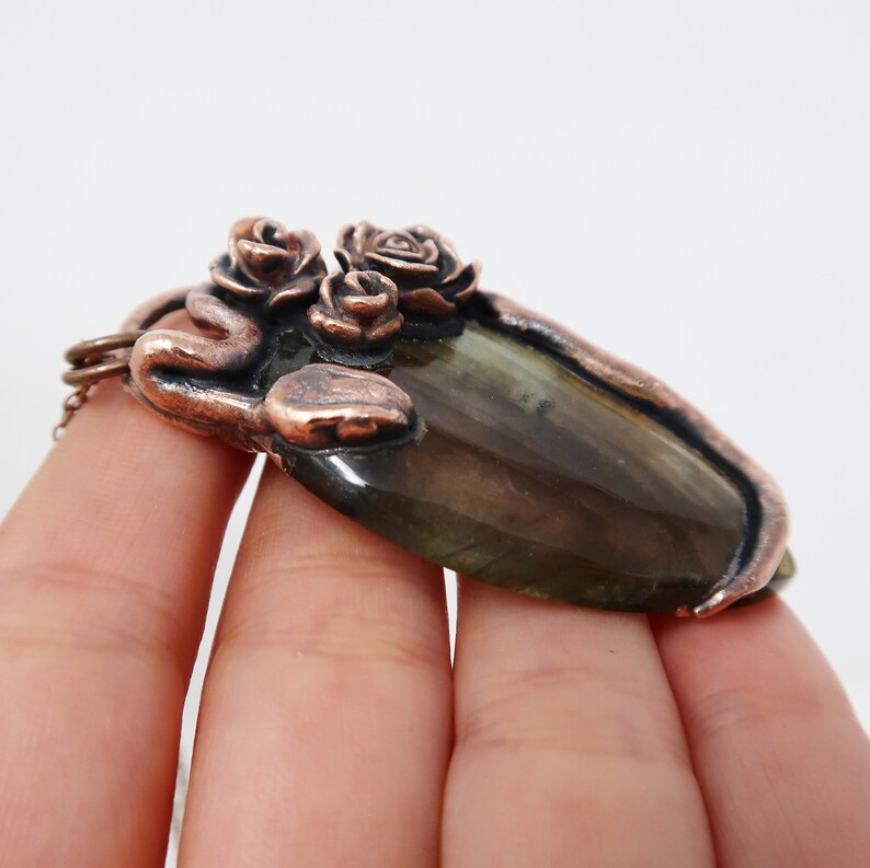 Flashy Labradorite Snake Talisman image 4