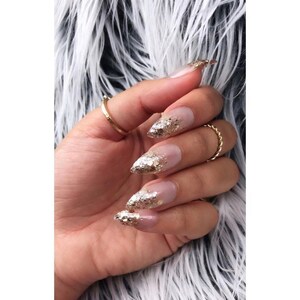Glitter press on nails ~ Glitter fake nails ~ Glitter false nails ~ Stiletto false nails ~ Fake nails ~ Press on nails coffin