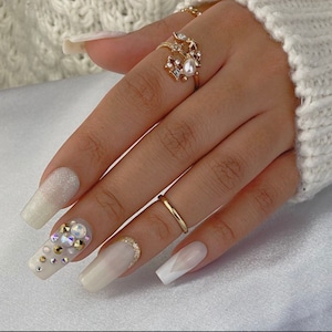 Press on nails - Press on nails uk ~ Press on nails coffin ~ Crystal nails ~ False nails ~ Fake nails ~ Coffin nails ~ Glitter nails ~