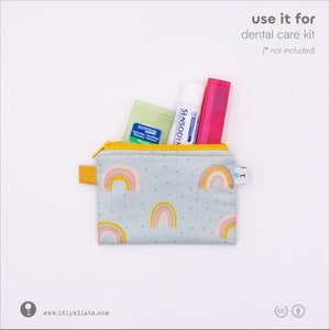 Bolsa pequena com zíper. Fundamentos da Mulher. Carteira de cartão. Saquinhos de chá. Medicamento. Inventar. Joia. Cuidado dental. Acessórios de cabelo. Acessórios para telefone