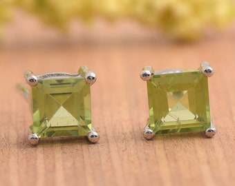 Green Peridot Stud Earrings, Sterling Silver Peridot Earrings, Green Peridot Earrings, August Birthstone Earrings, Birthstone Jewelry Gift
