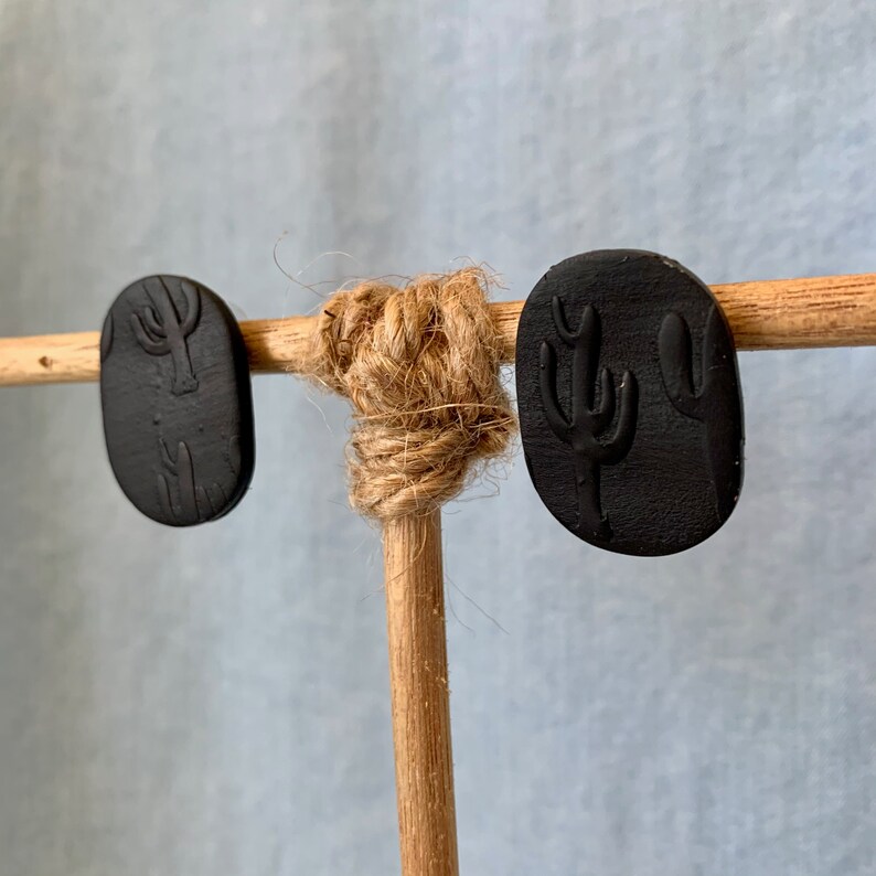 Black Cactus Big Oval Studs