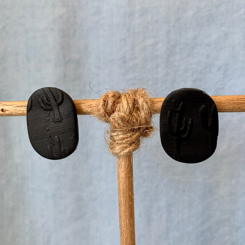 Black Cactus Big Oval Studs