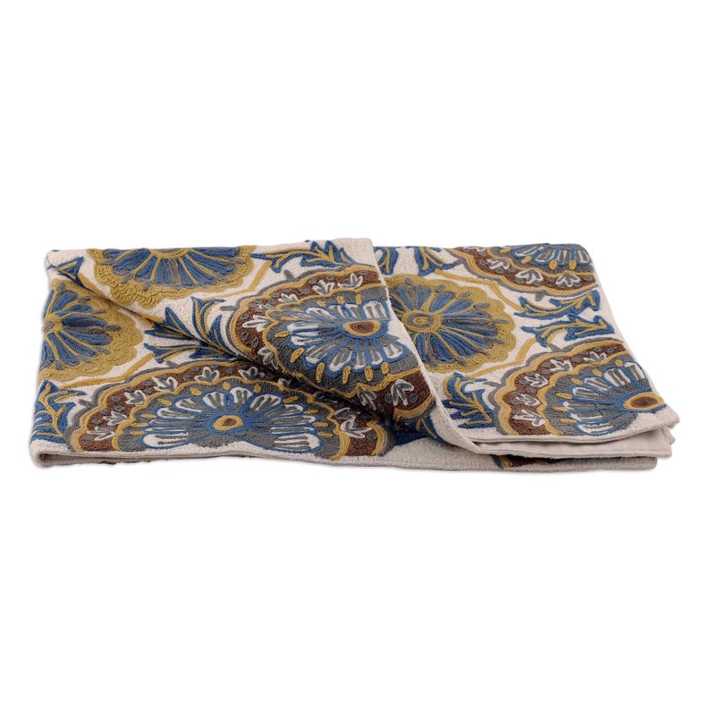 TraditionalApplique Wool Tapestry Rug - Thumbnail 2