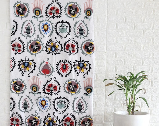 Free Shipping/ Rug Hand Made Hand Embroidered Floor Wall Rug/ Wool rug carpet