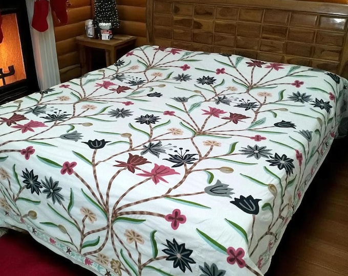 Free Shipping/ Chain-Stitched Cotton Floral-Motif Duvet/ Bed Cover/ Bedroom Décor/ "Garden multi-floral"