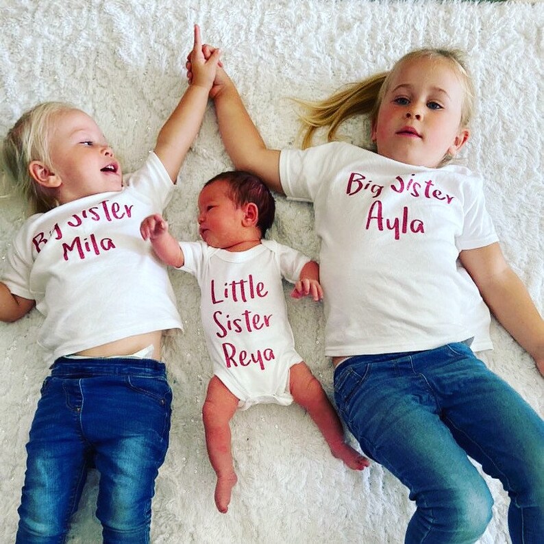 sibling photo outfit ideas