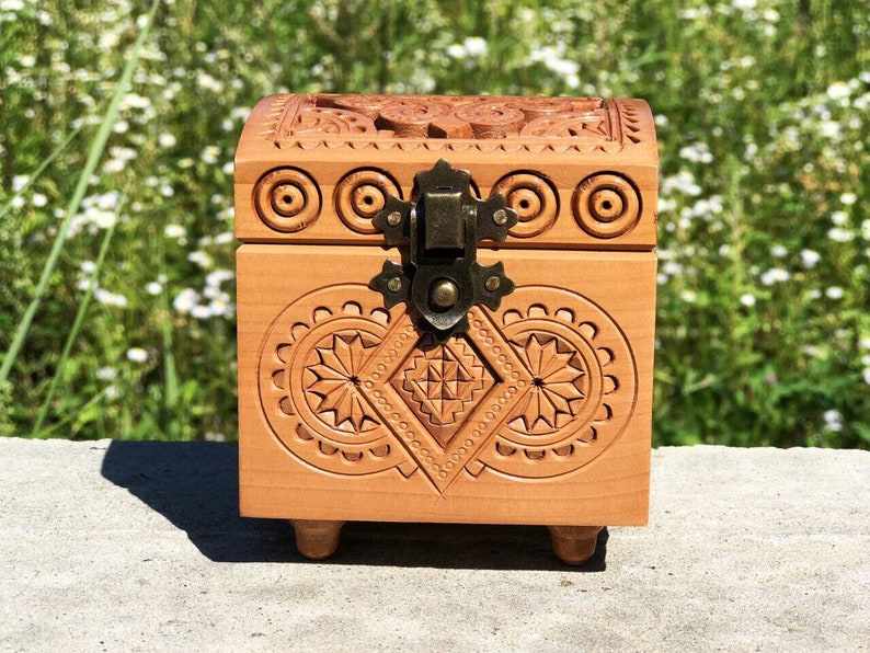 Ring Box Rings Storage Rustic Wood Box Rustic Wedding Proposal Ring Box Sculpted Wooden Box Small Wooden Box Treasury Box Valentines Storage Organization Jewelry Storage Delage Com Br