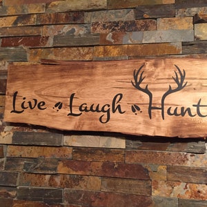 Rustic Hunting Camp Sign: Live Laugh Hunt, Hand Painted Wood Decor bild 6
