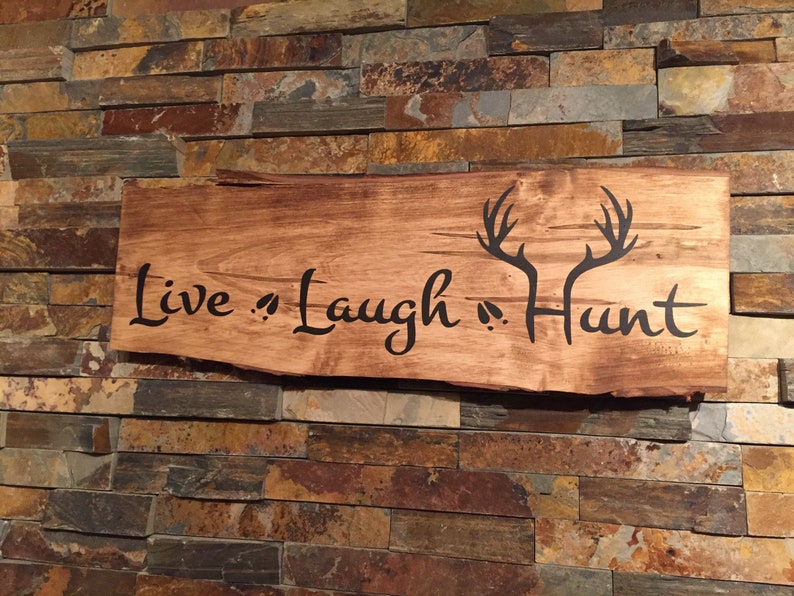 Rustic Hunting Camp Sign: Live Laugh Hunt, Hand Painted Wood Decor bild 6