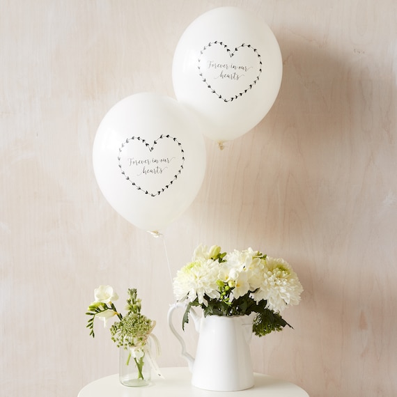 ANGEL & DOVE Beerdigungsballons „Forever In Our Hearts“ – 25 Stück, Violett, Biologisch Abbaubar, 30,5 Cm
