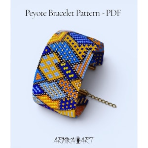Könnte beinhalten: Ein Perlen-Peyote-Armbandmuster in Blau, Gelb und Orange. Das Armband ist im Manschettenstil mit einem geometrischen Design. Der Text "Peyote Bracelet Pattern - PDF" steht oben. Die Signatur des Künstlers befindet sich unten.