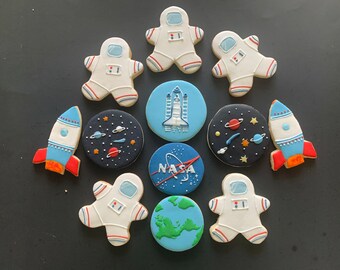 Space Travel Sugar Cookies, Astronaut Cookies, Earth Cookies, Planets Sugar Cookies, Spacecraft Cookies, Space Shuttle Cookies.