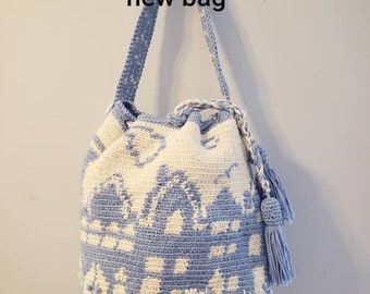 Dutch village crocheted mochila style bag