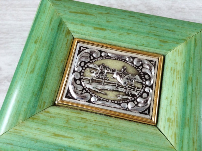 Green plastic jewelry box vintage with velvet lining and show jumping decoration