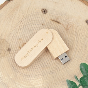 Personalised Wooden Swivel USB (USB3.0) 8Gb/16Gb/32Gb Walnut or Maple Wood | Wedding, Birthday, Anniversary, Mothers Day Gift, Gift for Mum