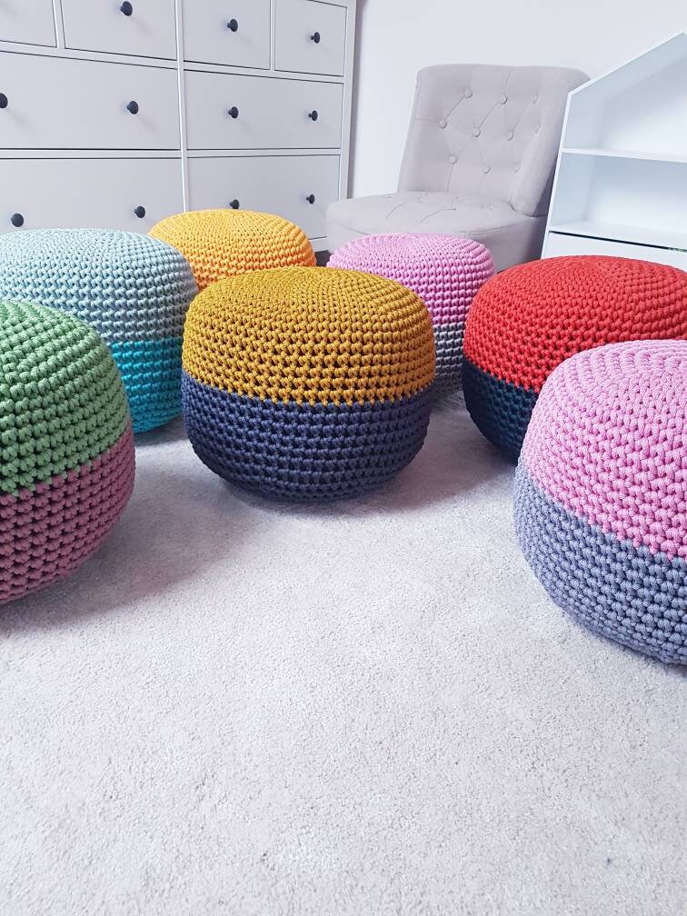 Oreillers de Sol Au Crochet, Deux Couleurs, Pouf Ottoman, Chaise Moderne, Table Basse, Joli Décor Ch