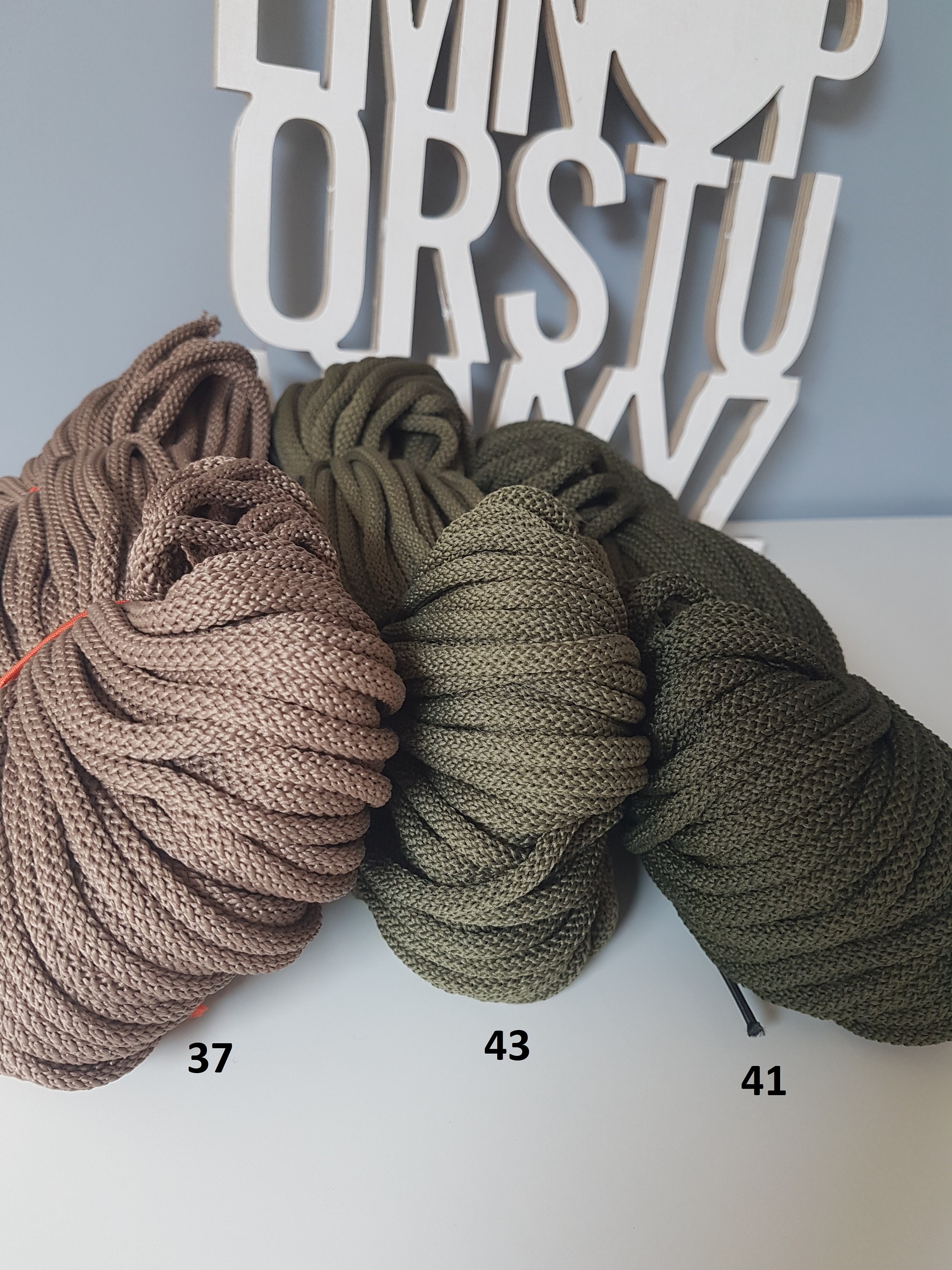 CUEMOON Häkelband 285g/100m - Polyester Garn Für Taschen, Körbe & Bastelprojekte