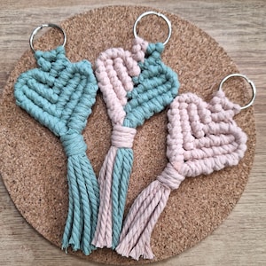 Handmade Macramé Heart Keychain - Boho Keyring with Tassel