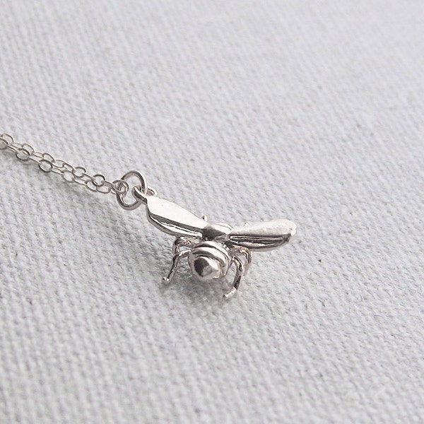 Silver bee necklace, sterling silver chain, minimalist jewelry, bee pendant, layering necklace, everyday jewelry, gift for her, baby bee