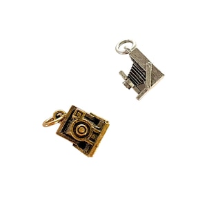 Camera Bellows Charm- Set of 10