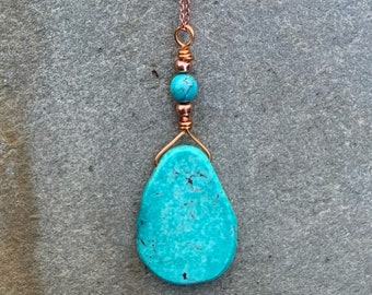 Eye-catching turquoise pendant