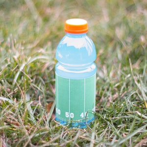 20 oz Gatorade bottle label with football field design