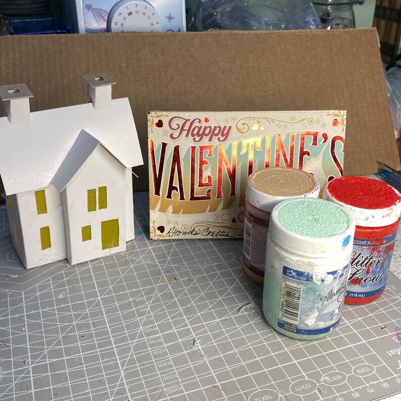 Tamaño ORIGINAL Rosa y Rojo Valentine Putz Glitter House Glitter House Village Putz House Valentine imagen 10